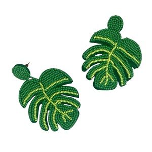 NWOT Green Beaded Leaf Earrings